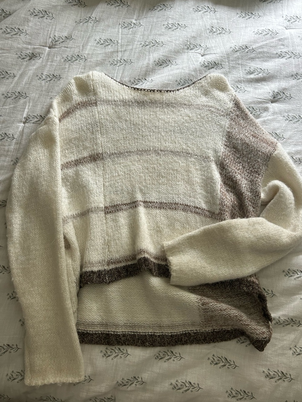 Women's Cream Striped Scoop Neck Sweater